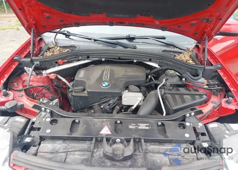 2015 BMW X3 xDrive28I z USA, uszkodzony, nr VIN 5UXWX9C58F0D59513